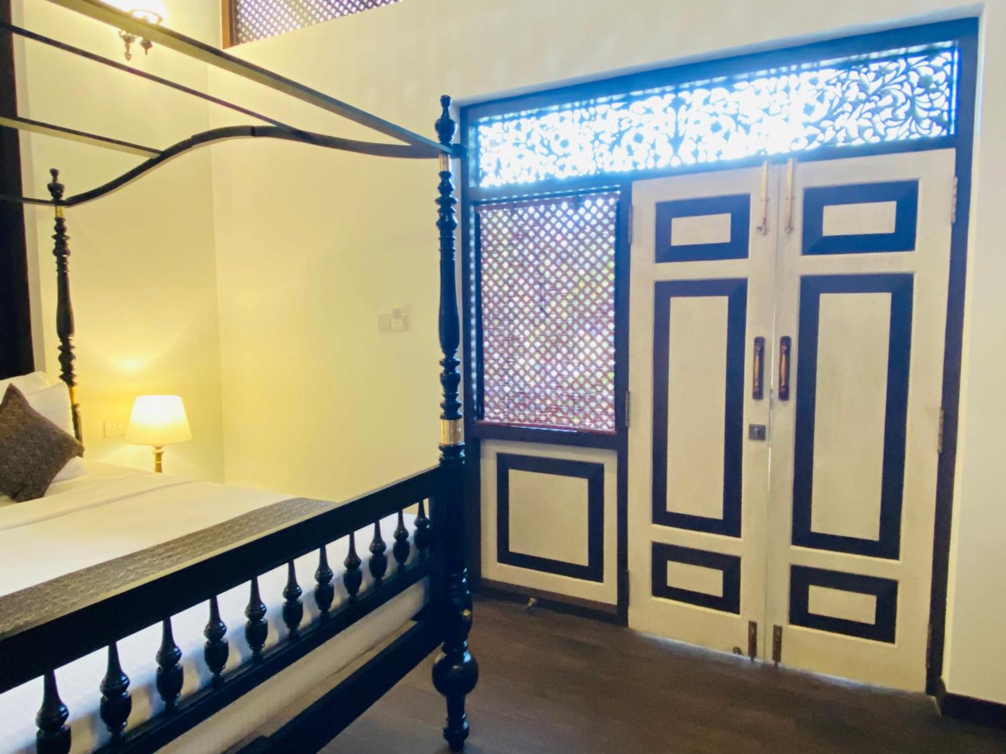 Thaprobana Villa Tangalle - Private Villa Room photo